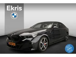 Donker carbonzwart metallic Gebruikt 2024 BMW i5 Comfort Edition Sedan | € 55.900 (Super prijs)