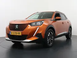 Oranje Gebruikt 2022 Peugeot e-2008 Allure SUV | € 21.595 (Eerlijke prijs)
