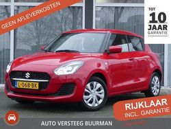 Rood Gebruikt 2021 Suzuki Swift Comfort Hatchback | € 13.950 (Super prijs)