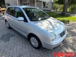 Grijs Gebruikt 2004 VW Polo Hatchback | € 2.250 (Eerlijke prijs)