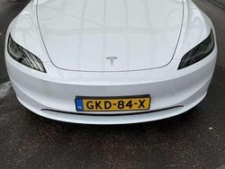 Gebruikt 2024 Tesla Model 3 RWD Sedan | € 35.599 (Eerlijke prijs)