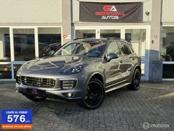 Grijs Gebruikt 2015 Porsche Cayenne SUV | € 35.950 (Eerlijke prijs)