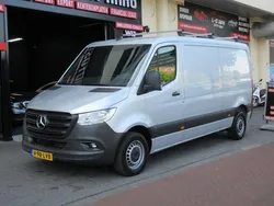 Grijs Gebruikt 2023 Mercedes Sprinter Van | € 32.950 (Super prijs)