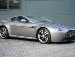 Zilver Gebruikt 2012 Aston Martin V12 Vantage Coupé | € 92.726