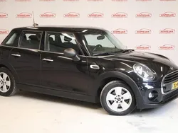 Hatchback Gebruikt 2018 Mini ONE Salt Hatchback | € 10.445 (Eerlijke prijs)