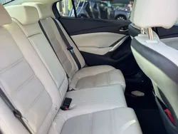 Rood Gebruikt 2017 Mazda 6 Sedan | € 15.500 (Eerlijke prijs)