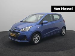 Champion blue Gebruikt 2020 Hyundai i10 Comfort Hatchback | € 9.440 (Eerlijke prijs)