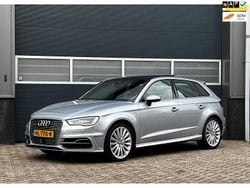 Grijs Gebruikt 2015 Audi A3 Ambition Hatchback | € 13.950