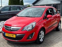 Rood Gebruikt 2014 Opel Corsa Hatchback | € 6.950 (Eerlijke prijs)