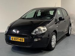 Zwart (metallic) Gebruikt 2014 Fiat Punto Evo Street Hatchback | € 5.950 (Eerlijke prijs)