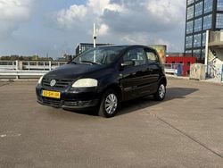 Zwart Gebruikt 2005 VW Fox Trendline Hatchback | € 1.250 (Eerlijke prijs)