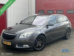 Grijs (parellak) Gebruikt 2010 Opel Insignia Cosmo Stationwagen | € 7.250 (Eerlijke prijs)