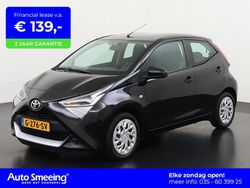 Zwart Gebruikt 2019 Toyota Aygo X-play Hatchback | € 10.895 (Eerlijke prijs)