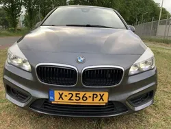 Grijs Gebruikt 2019 BMW 216 M Sport Stationwagen | € 12.500 (Goede deal)