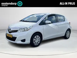 Wit Gebruikt 2014 Toyota Yaris Hatchback | € 9.445 (Eerlijke prijs)
