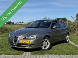 Grijs Gebruikt 2008 Alfa Romeo 147 Business Hatchback | € 2.699 (Duur)