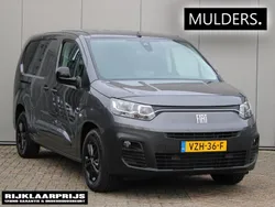 Grijs Gebruikt 2023 Fiat e-Doblò L2 50 kWh MPV | € 26.595 (Eerlijke prijs)