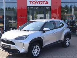 Zilver, metallic lak Gebruikt 2023 Toyota Yaris Cross Active SUV | € 22.900 (Super prijs)
