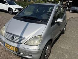 Grijs Gebruikt 2004 Mercedes A140 Elegance Stationwagen | € 999 (Eerlijke prijs)