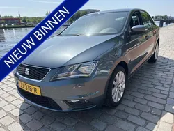 Grijs, metallic lak Gebruikt 2016 Seat Toledo CONNECT Hatchback | € 7.750