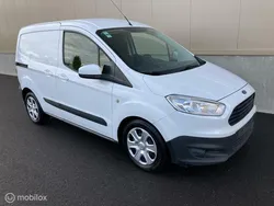 Wit Gebruikt 2016 Ford Transit Van | € 4.999 (Eerlijke prijs)