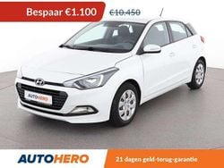 Wit Gebruikt 2017 Hyundai i20 Classic Hatchback | € 9.549 (Eerlijke prijs)