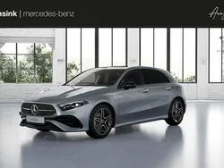 Zilver, metallic lak Nieuw 2025 Mercedes A180 Business Hatchback | € 47.684 (Duur)