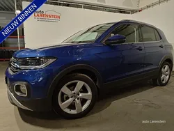 Blauw Gebruikt 2023 VW T-Cross Edition SUV | € 29.650 (Eerlijke prijs)