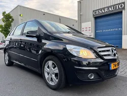 Zwart Gebruikt 2011 Mercedes B160 Business MPV | € 5.999 (Eerlijke prijs)