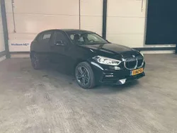 Zwart Gebruikt 2023 BMW 118 Hatchback | € 27.900 (Eerlijke prijs)