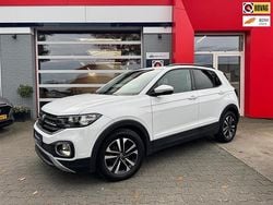 Wit Gebruikt 2021 VW T-Cross Business SUV | € 21.250 (Eerlijke prijs)