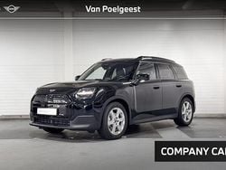 Midnight black ii (c4r) Nieuw 2025 Mini Countryman Essential SUV | € 38.400