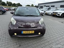 Paars Gebruikt 2009 Toyota iQ Comfort Hatchback | € 3.999 (Eerlijke prijs)