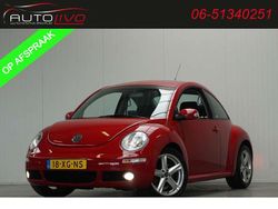 Rood, metallic lak Gebruikt 2007 VW Beetle Highline Hatchback | € 6.895 (Duur)