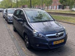 Grijs Gebruikt 2006 Opel Zafira Business MPV | € 750 (Goede deal)