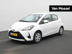 Wit Gebruikt 2019 Toyota Yaris Hybrid Active Hatchback | € 12.900 (Eerlijke prijs)