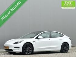 Wit Gebruikt 2021 Tesla Model 3 Performance Sedan | € 27.995 (Eerlijke prijs)