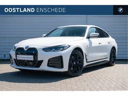 Alpinweiss iii (licht wit metallic) Gebruikt 2024 BMW i4 Shadowline Sedan | € 49.850
