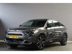 Grijs Gebruikt 2022 Citroën e-C4 Feel SUV | € 17.885 (Goede deal)