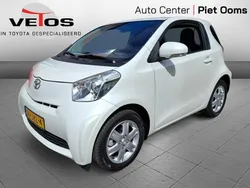 Wit Gebruikt 2009 Toyota iQ Comfort Hatchback | € 5.250 (Eerlijke prijs)