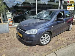Grijs Gebruikt 2005 Opel Corsa Hatchback | € 2.450 (Duur)