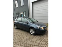 Blauw Gebruikt 2009 VW Golf VI Trendline Hatchback | € 3.950 (Eerlijke prijs)