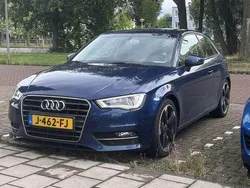 Blauw Gebruikt 2014 Audi A3 Stationwagen | € 14.200