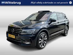 Zwart Gebruikt 2021 VW Tiguan Highline SUV | € 36.950