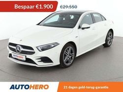 Wit, metallic lak Gebruikt 2020 Mercedes A250 AMG line Sedan | € 27.849 (Goede deal)