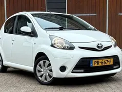 Wit Gebruikt 2012 Toyota Aygo Comfort Hatchback | € 3.950 (Eerlijke prijs)