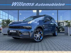 Blauw, metallic lak Gebruikt 2022 Lynk & Co 01 SUV | € 25.950 (Eerlijke prijs)