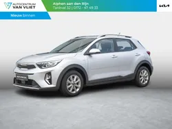 Grijs Gebruikt 2022 Kia Stonic SUV | € 18.390 (Goede deal)