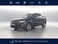 Zwart Gebruikt 2022 VW Taigo R-line SUV | € 25.650 (Eerlijke prijs)