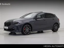 Zilver Gebruikt 2025 BMW 120 Comfort Edition Hatchback | € 54.895